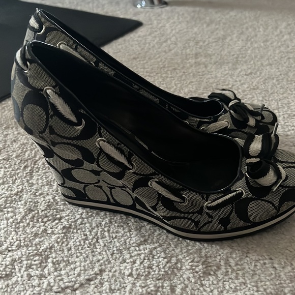 Coach black and white wedge heels - Picture 4 of 6